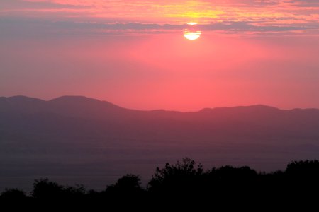 Smokey Sunrise from Caliente Peak Rd -010