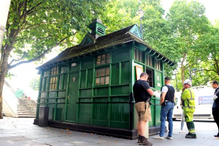 cabmans shelter edit 1