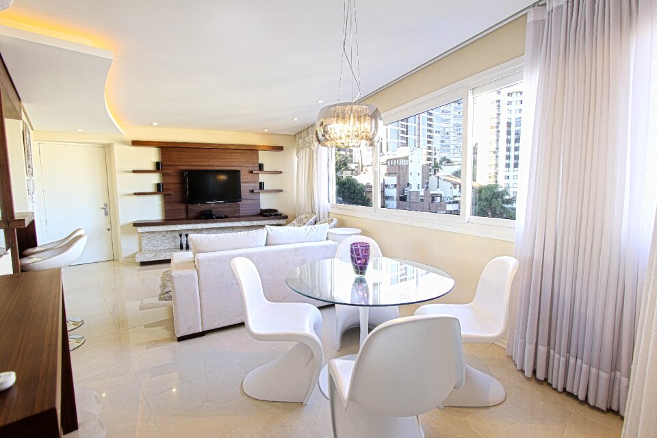 Dining room apartment modern plan