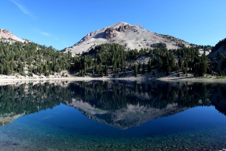 MT LASSEN AREA - 340 - mt lassen from lake helen -01