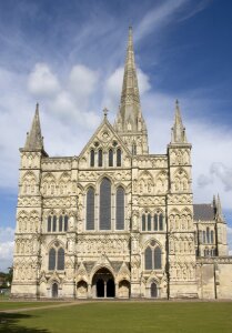 Uk anglican landmark