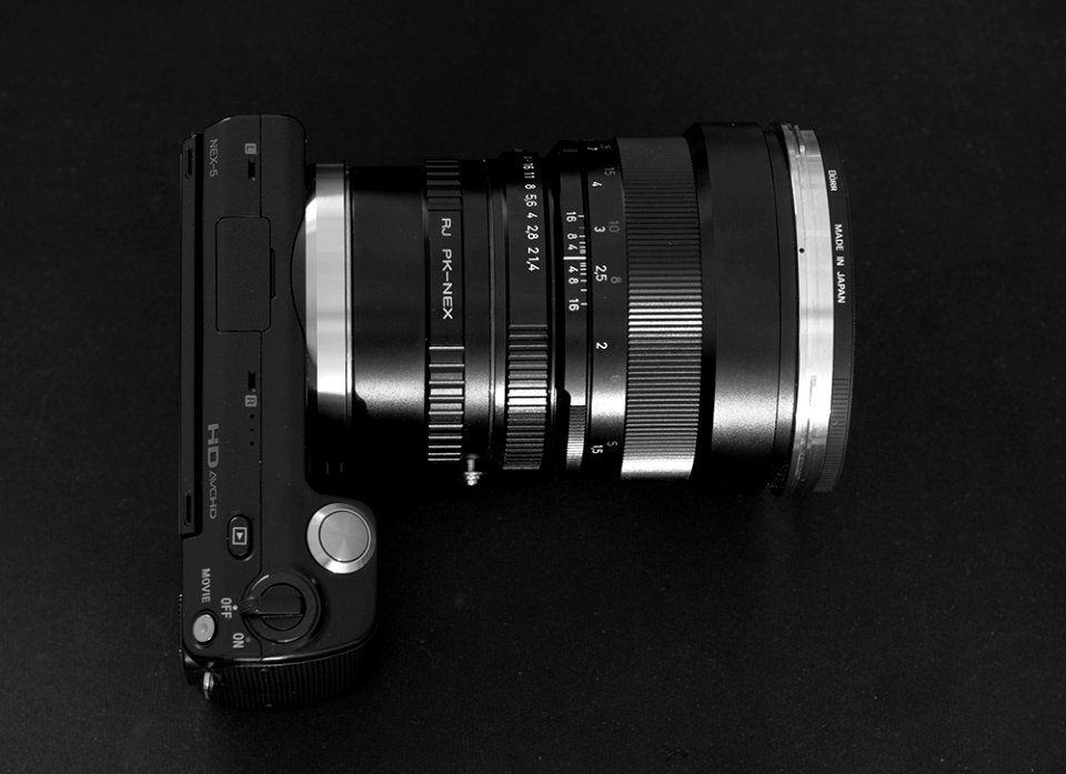 NEX-5 / Planar 1.4/85mm ZK