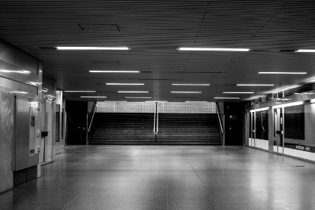 U-Bahnstation Schauspielhaus photo