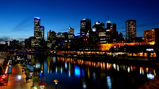 Melbourne by night. Aust. photo