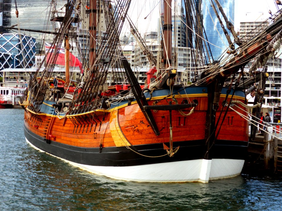 HM Bark Endeavour Replica
