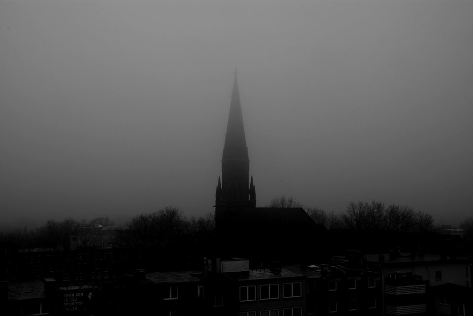 Marienkirche im Nebel