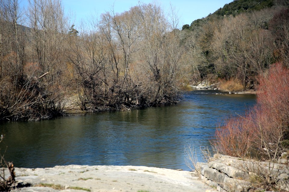 Berge du fleuve Hérault