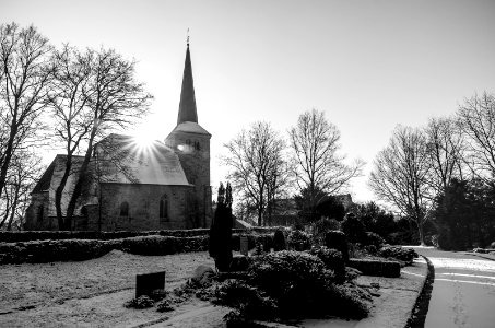 Stiepel Dorfkirche photo