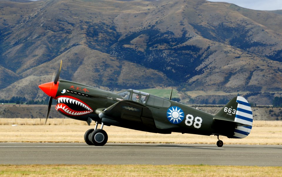 Curtiss P-40 Kittyhawk