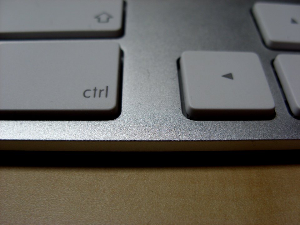 Apple Alu Keyboard Makro photo