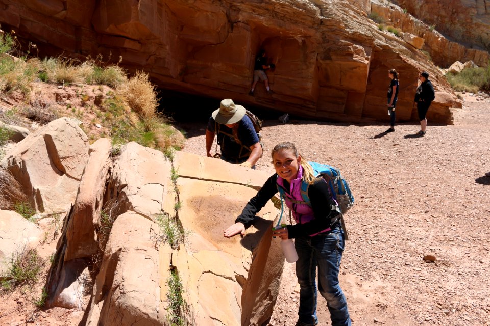Volunteers clean up Little Wildhorse Canyon