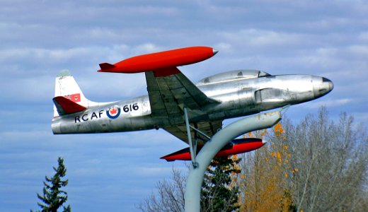 Canadair CT-133 Silver Star photo