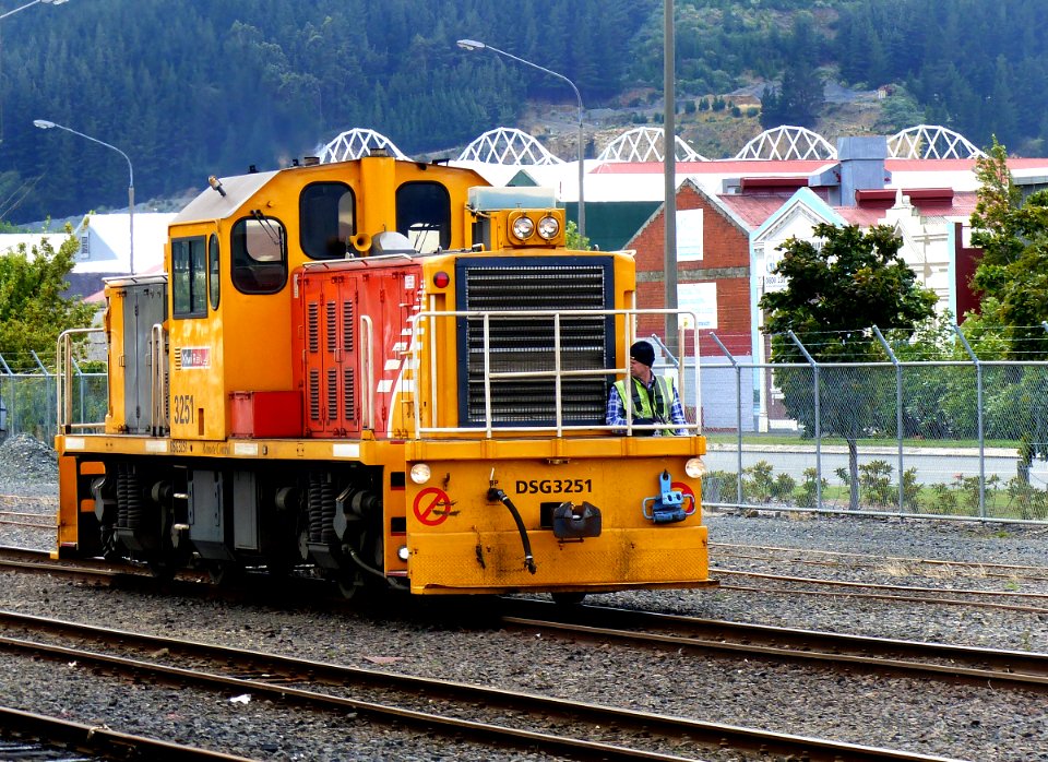 New Zealand DSG class. Diesel Electric. photo