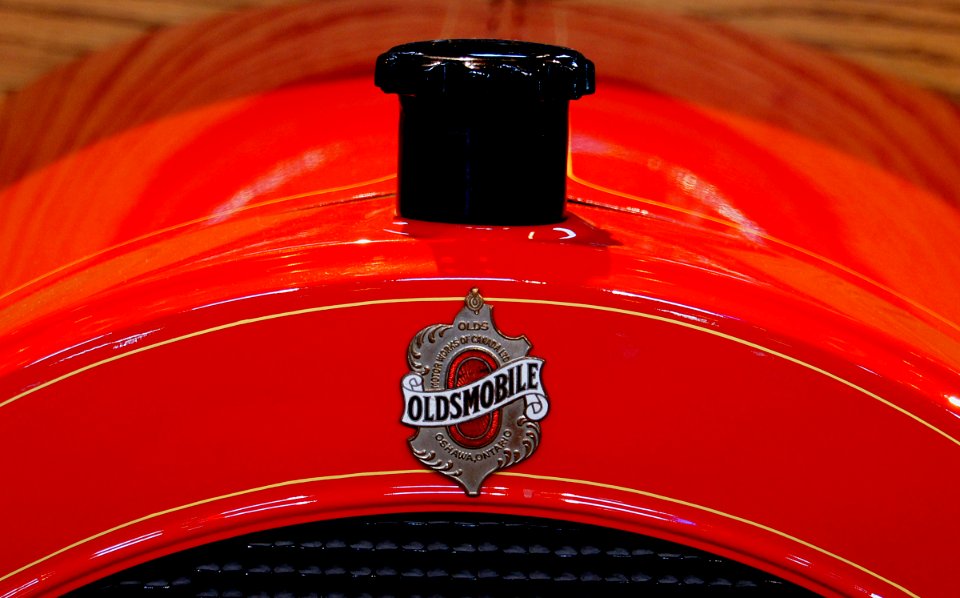 1919 Oldsmobile 3 quarter ton truck