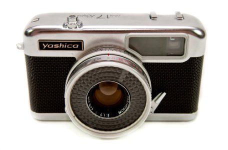 Yashica Half Rapid 17