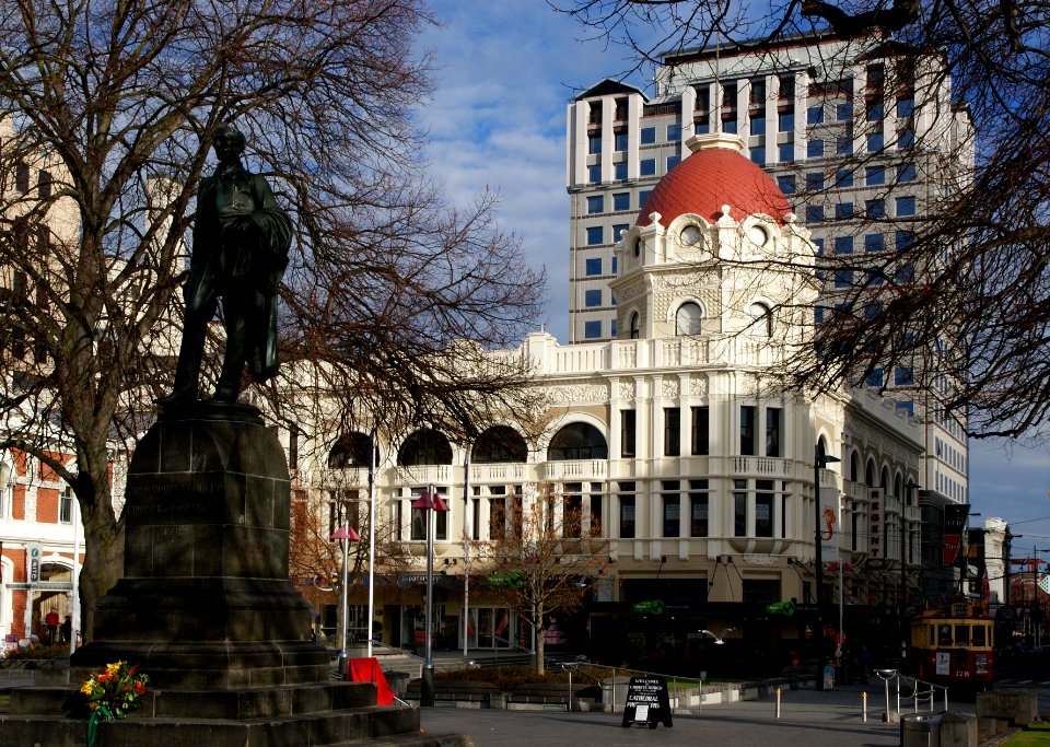 Regent Theatre Building Pre earthquake.