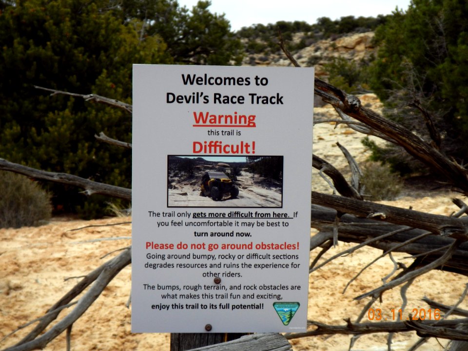 OHV group members volunteer on Devil's Racetrack