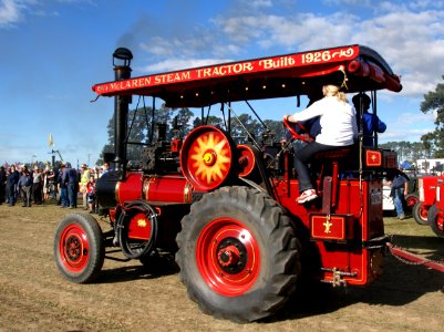 McLaren Traction Engine (1) photo