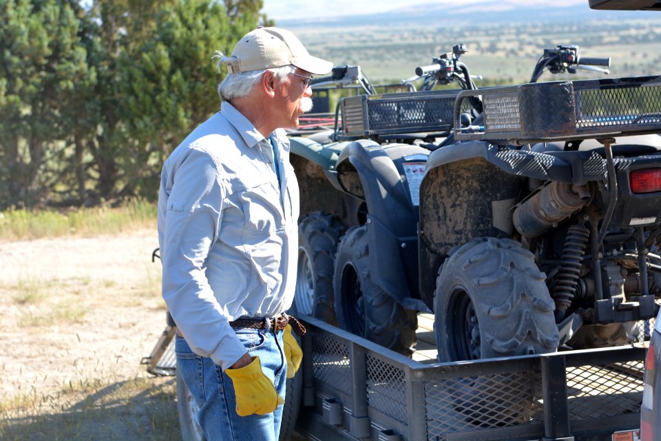 BLM Utah Cadastral Survey Team conducts resurvey of an 1872 General Land Office Survey in the West Desert District