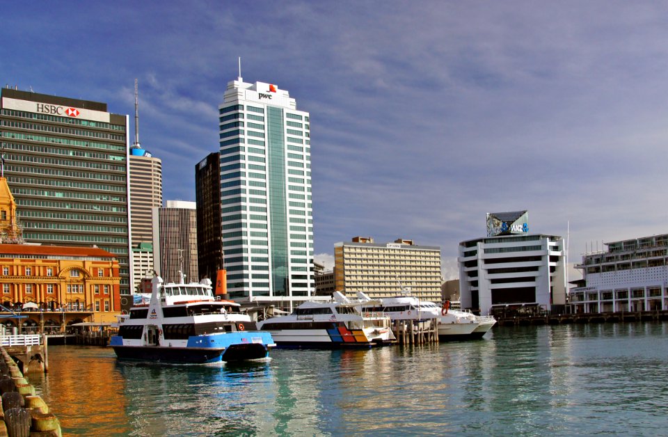 Ferry terminl Auckland.