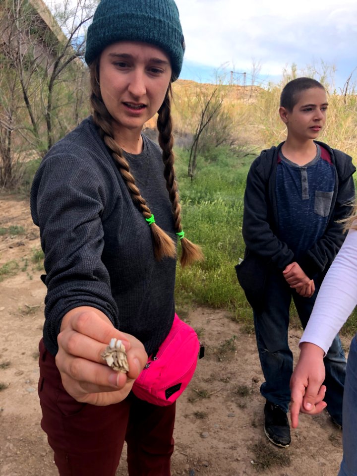 BLM Volunteer and Entymologist Karen Kierstead engaged the students in science and discovery. Dewey Bridge Campground, UT. Photo by BLM-UT