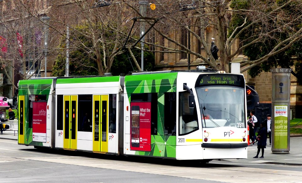 D-class Melbourne tram.