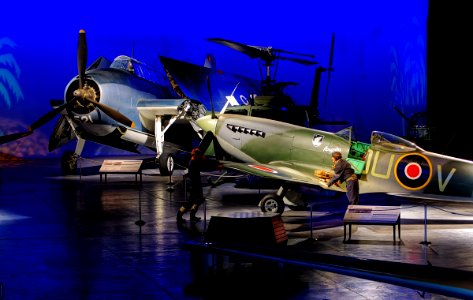 Supermarine Spitfire LF XV1E (9)