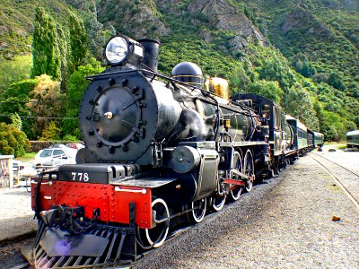 The Kingston Flyer Vintage Steam Train photo