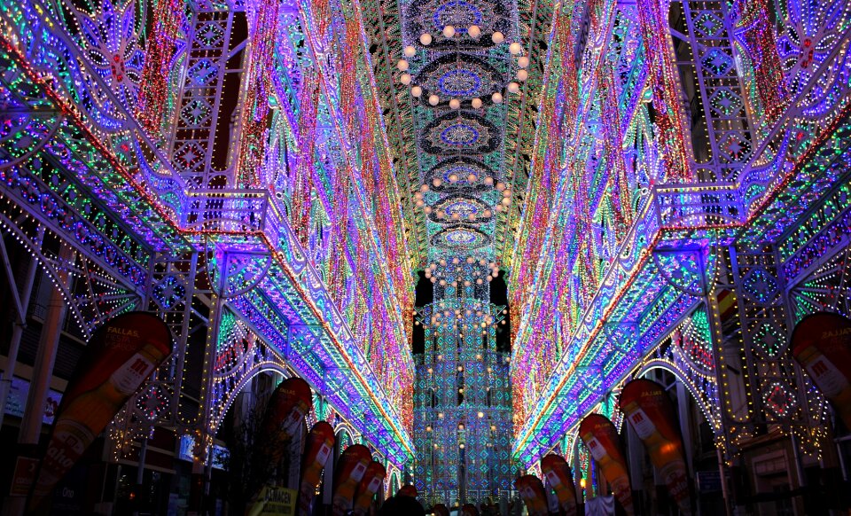 Region of valencia calles iluminadas spain