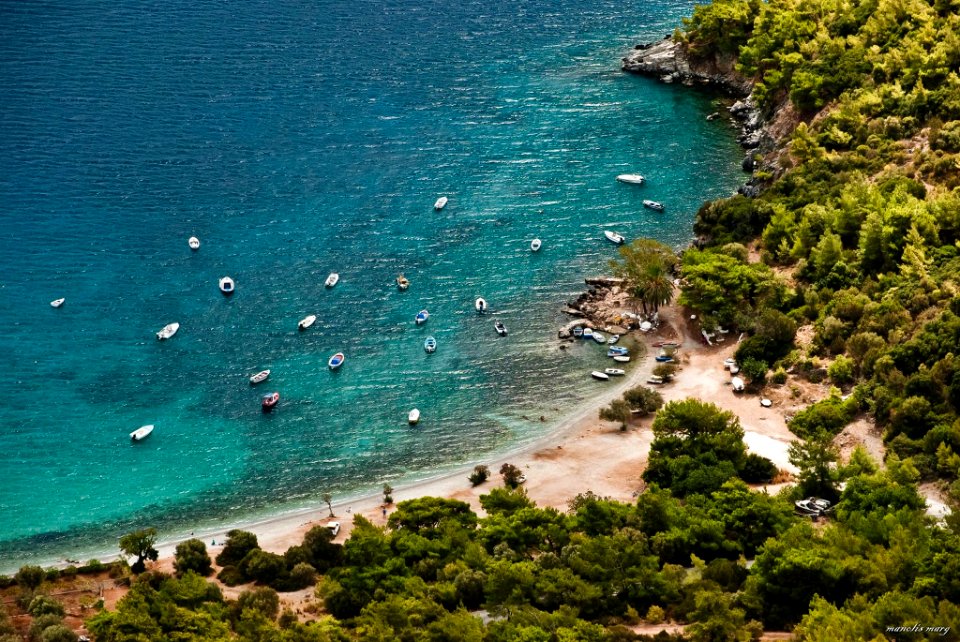 Mourtia by Manolis Marg