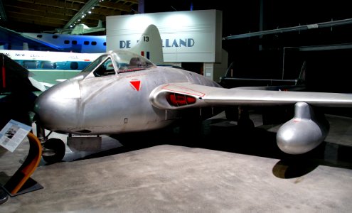 de Havilland DH.100 Vampire (2)