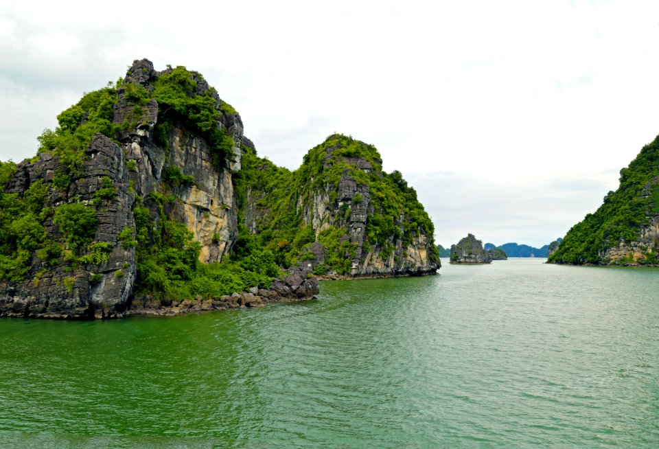 Ha Long Bay, Vietnam IMG 1081