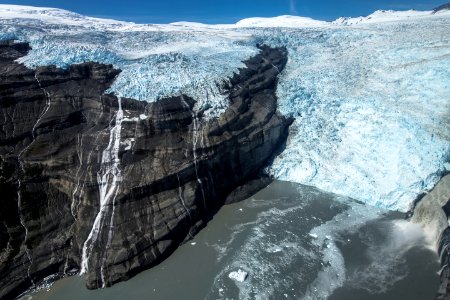Guyot Glacier and Icy Bay (7) photo