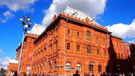 P4253711