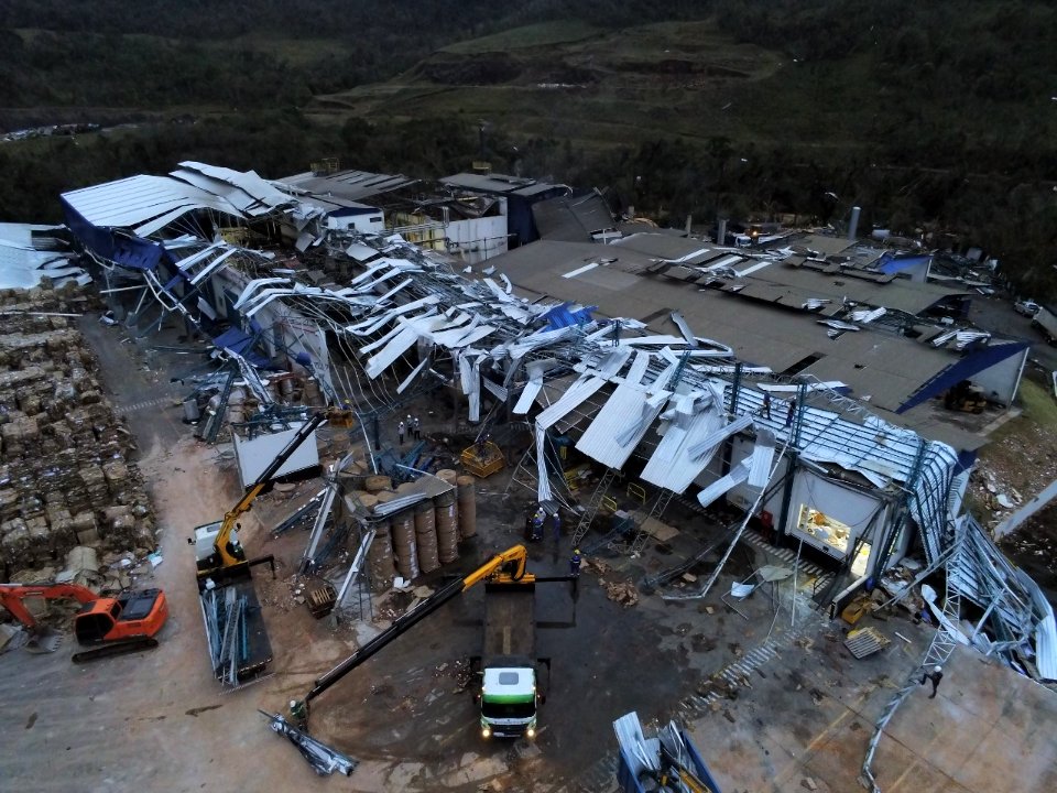 16/08/2020 - Tangará - Empresas afetadas pelo Tornado - Flavio Vieira Junior, da DCSC