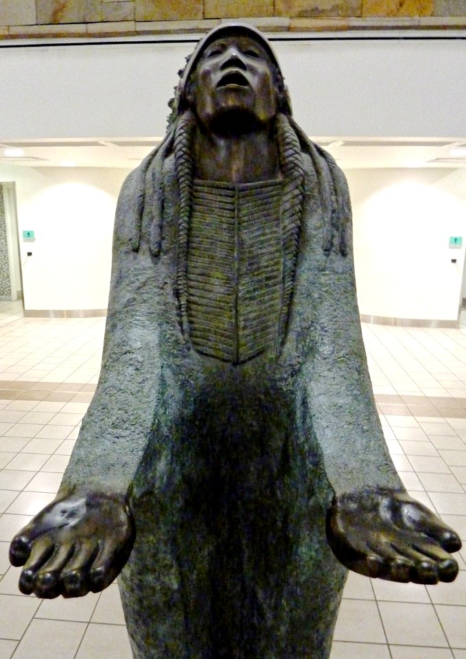 Statue "Prayer, 1994" by Allan Houser Haozous photo