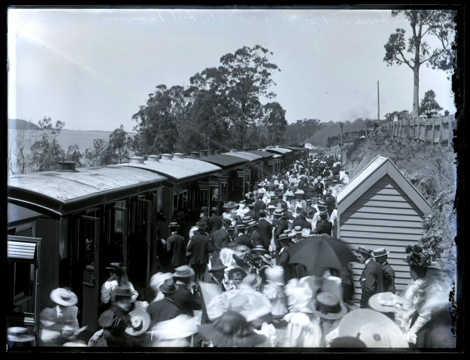 Cook's Hill [P/S picnic], Toronto NSW, 6 October 1898