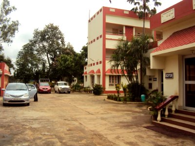 Shantiniketan Tourist Lodge