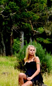 blond model outdoor shoot