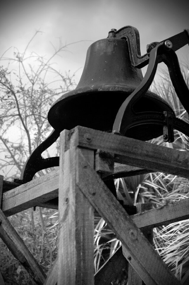 B w bell countryside photo