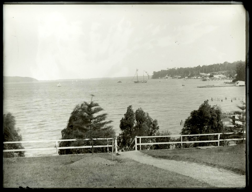 Toronto Foreshore, Toronto, NSW, 26 December 1903