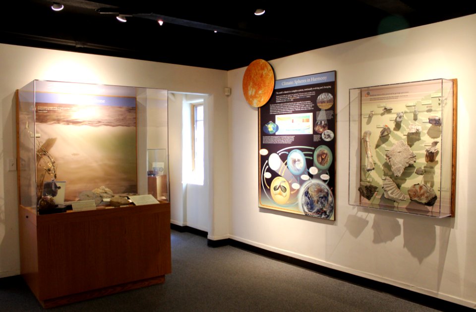 Rainbow Forest Museum Blue Mesa Room