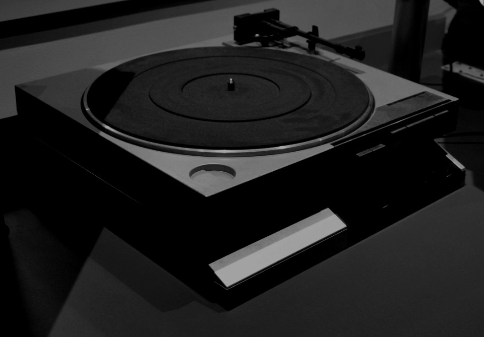 VInilos