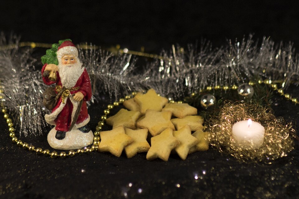 Biscuit nicholas figure