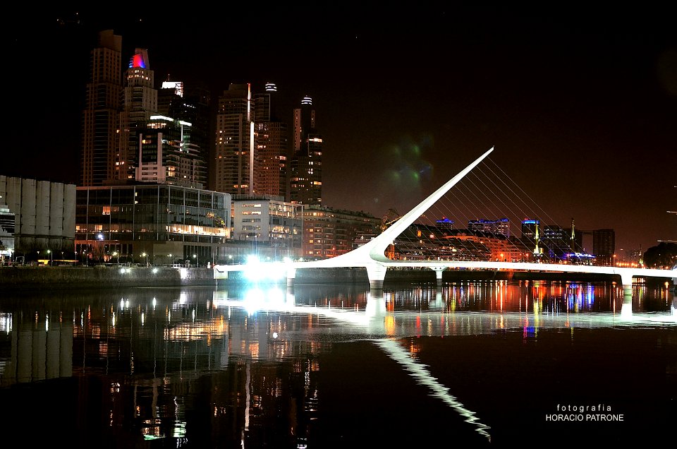 PUERTO MADERO ( puente de la Mujer ) BUENOS AIRES CITY - Argentina -