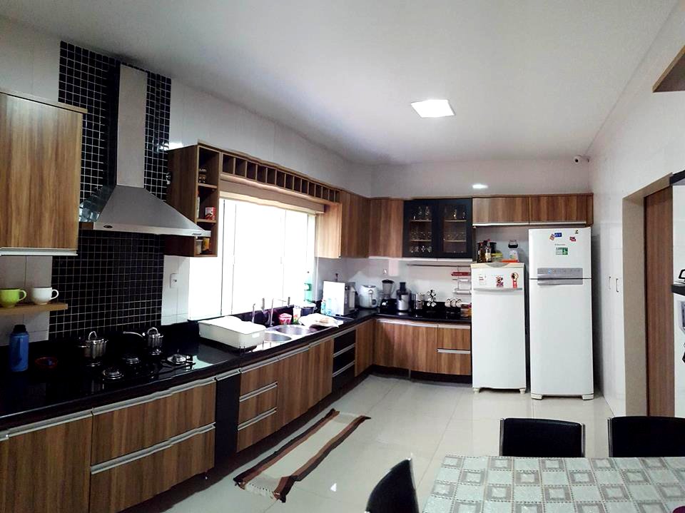 sobrado 4 suítes 208 Norte www.mayanegocios.com.br (2)