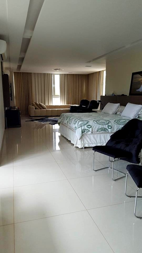 sobrado 4 suítes 208 Norte www.mayanegocios.com.br (25)