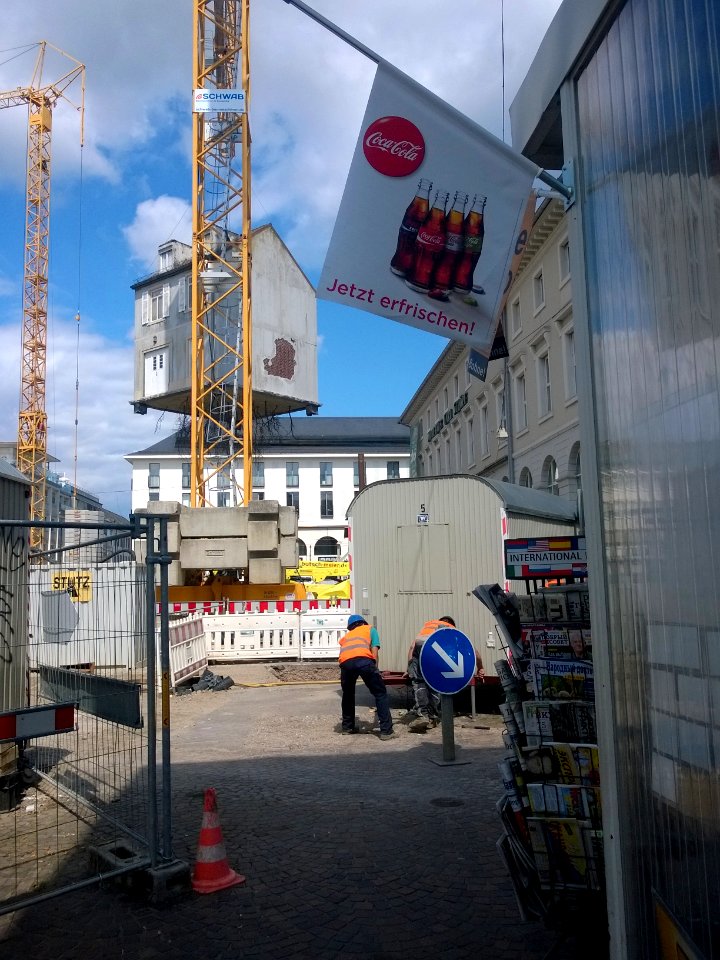 Karlsson zieht um