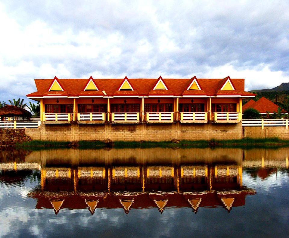anawangin-zambales-3