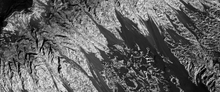 Exposures of Different Rocks in Eos Chasma